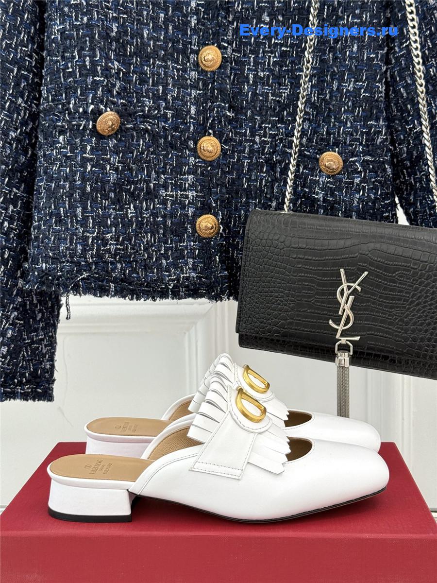 Va1e*ntin0 white vlogo mules