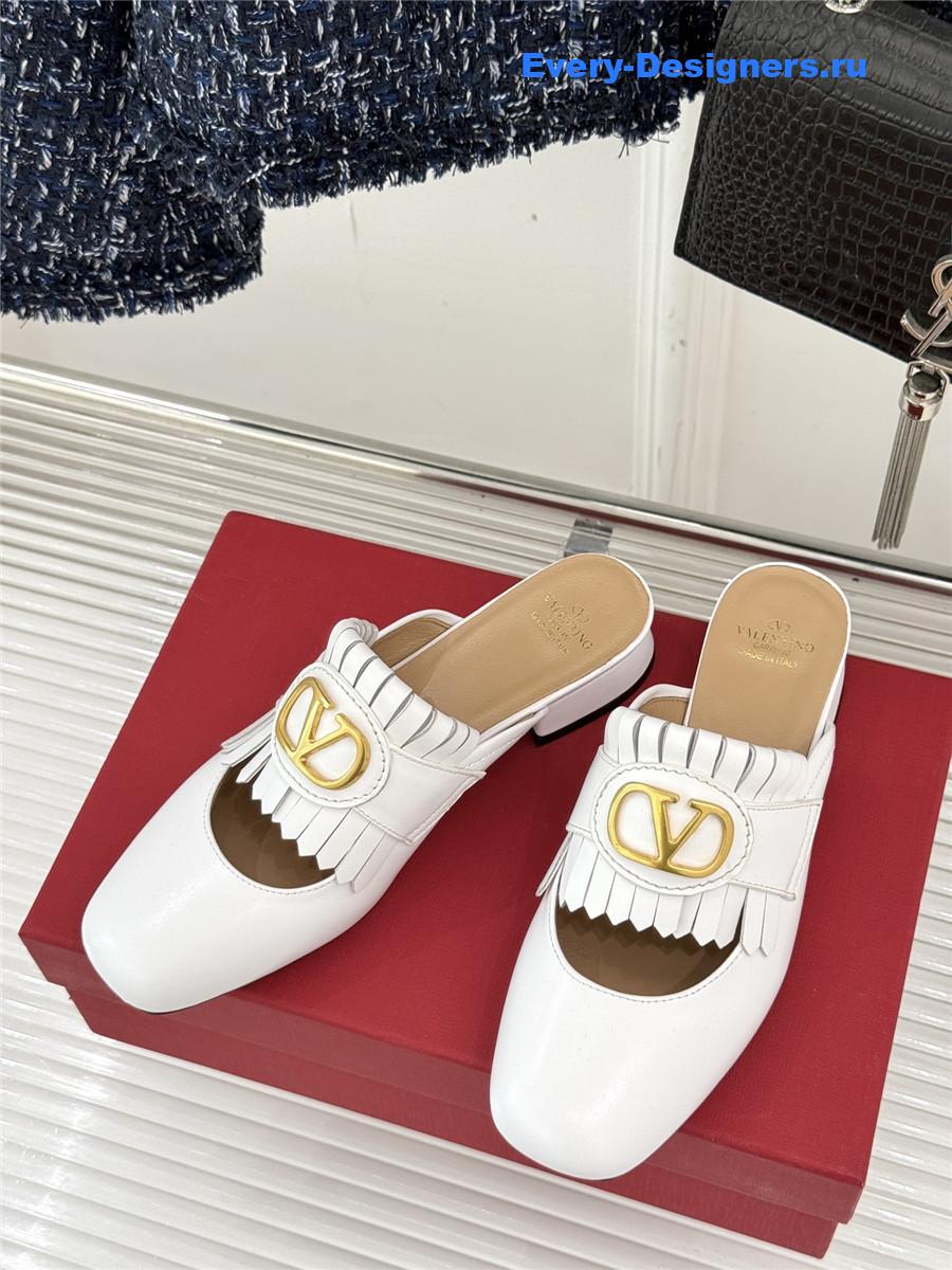 Va1e*ntin0 white vlogo mules