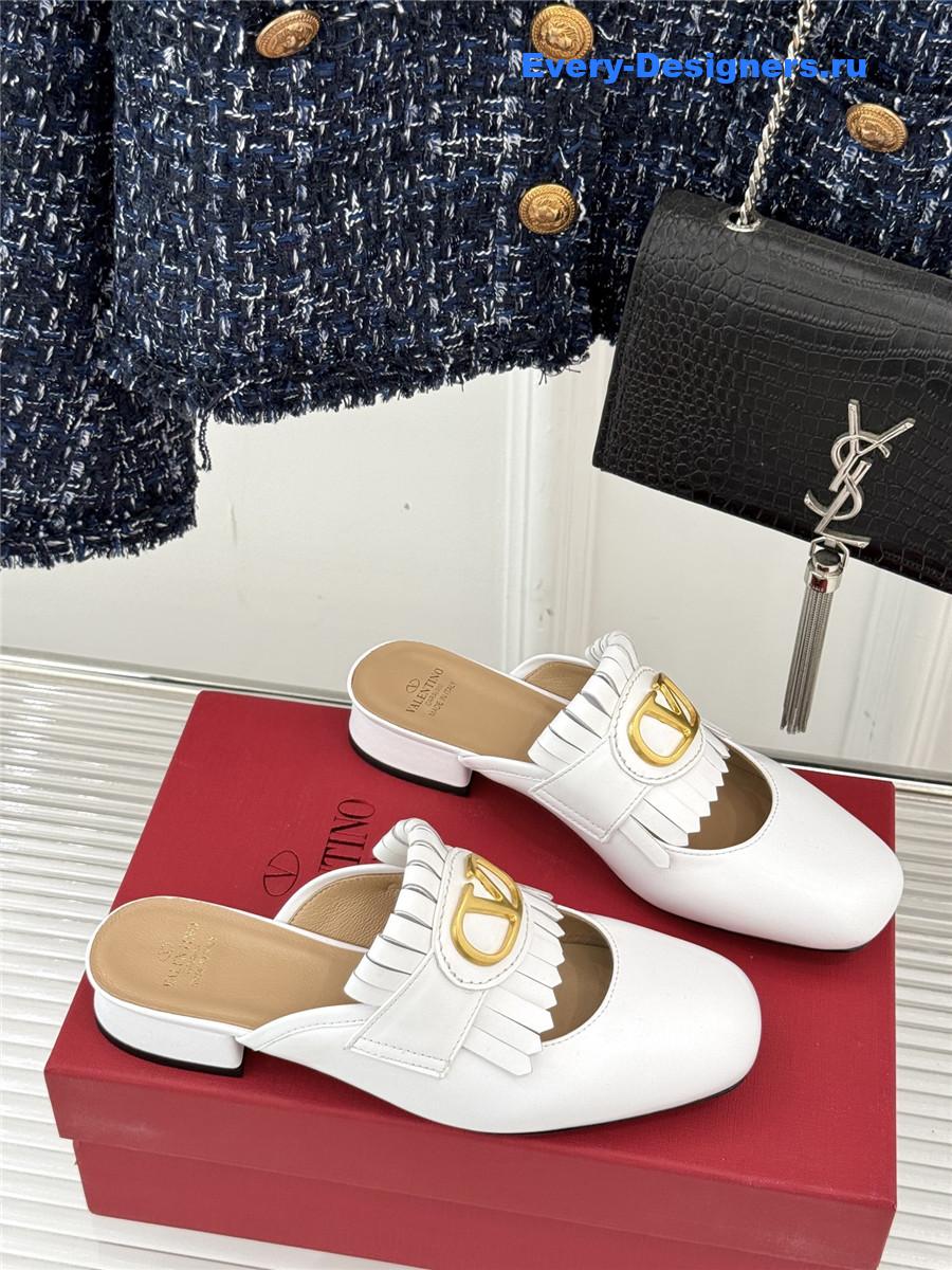 Va1e*ntin0 white vlogo mules