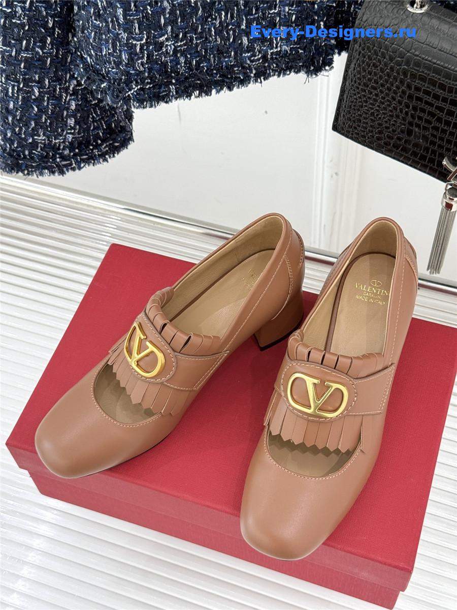 Va1e*ntin0 55mm vlogo pumps