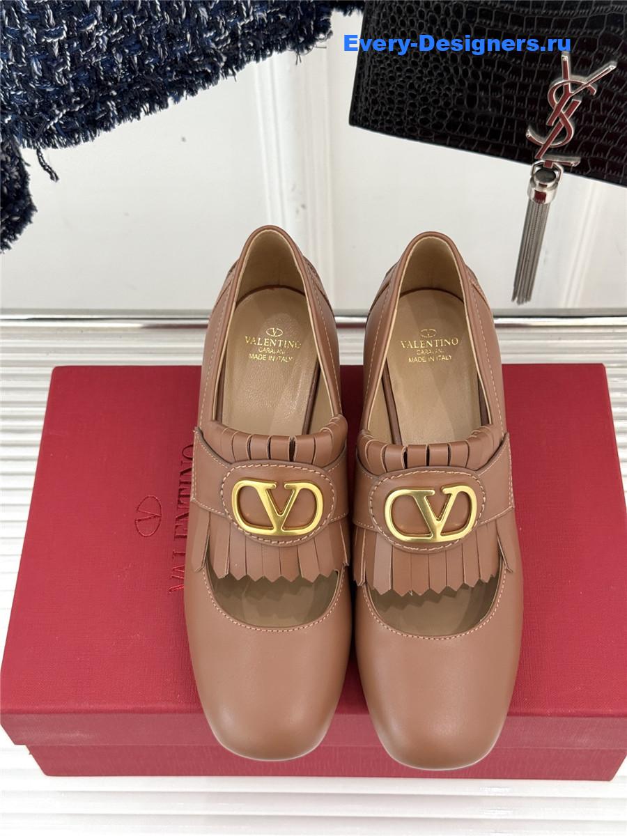 Va1e*ntin0 55mm vlogo pumps