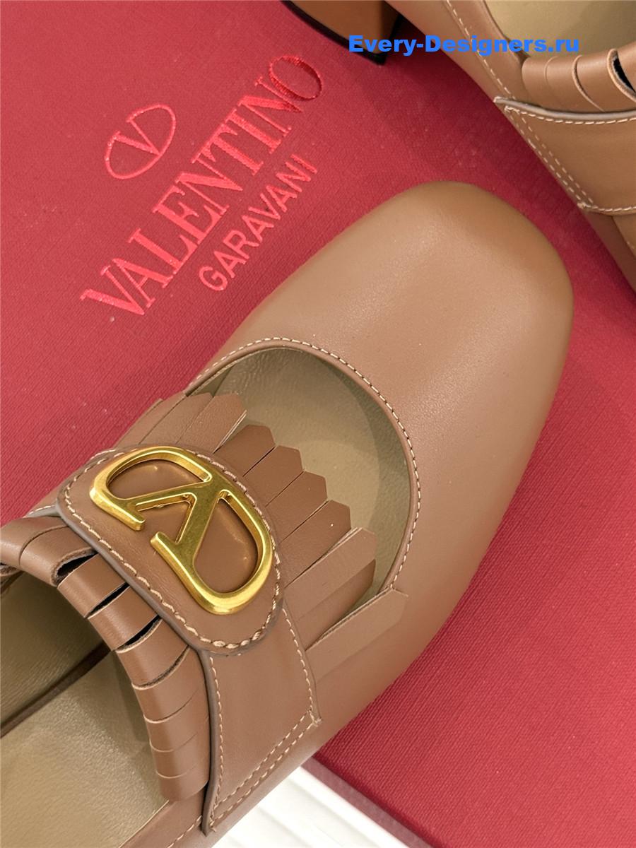 Va1e*ntin0 55mm vlogo pumps