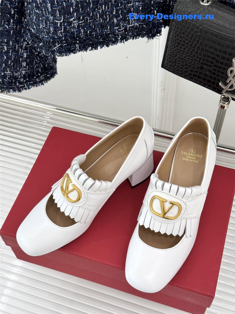 Va1e*ntin0 55mm vlogo signature pumps in white