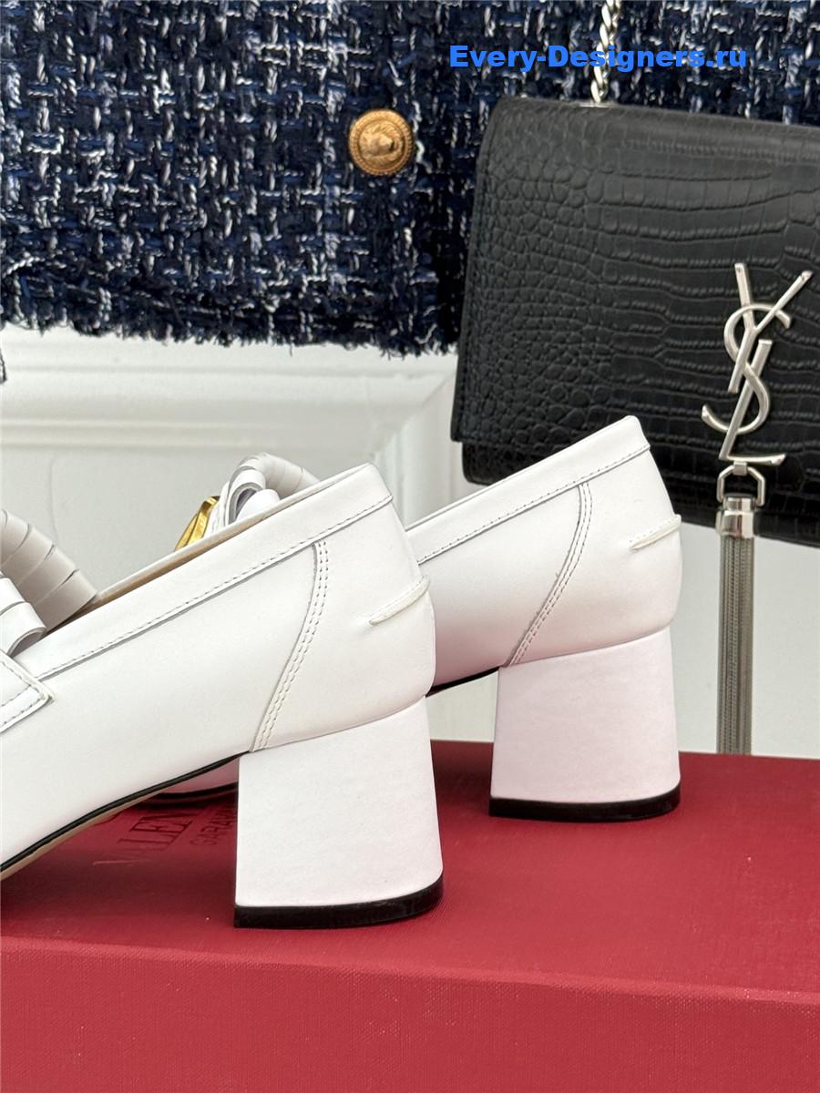 Va1e*ntin0 55mm vlogo signature pumps in white