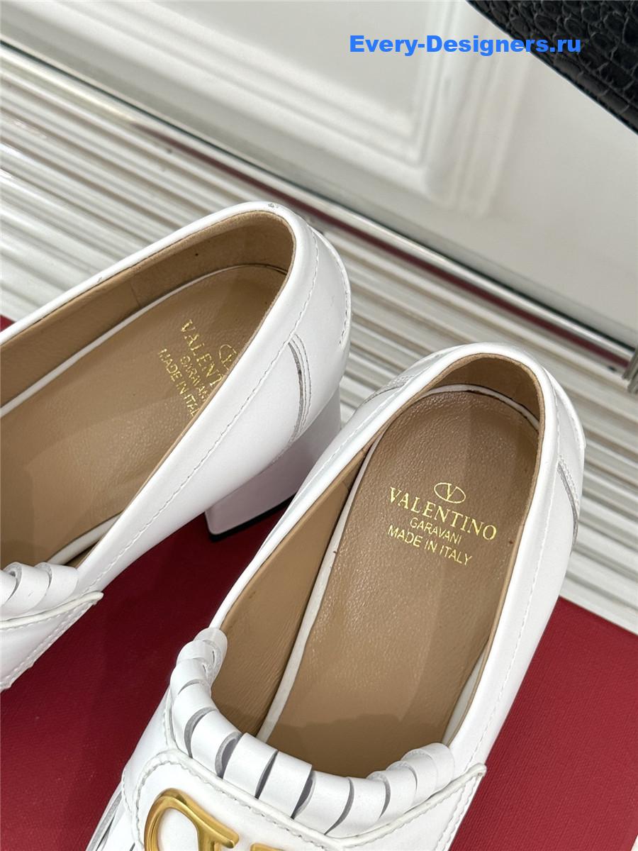 Va1e*ntin0 55mm vlogo signature pumps in white