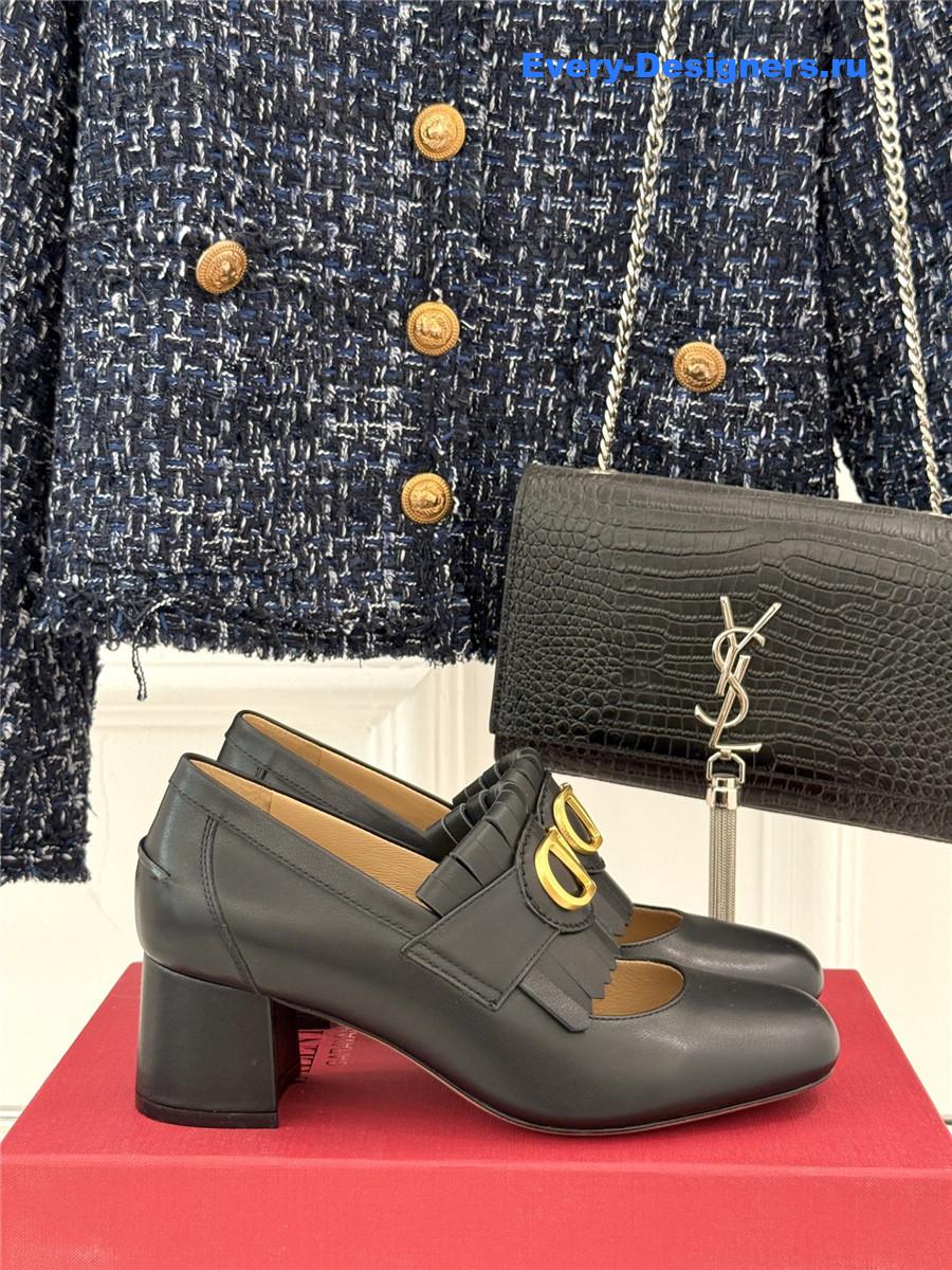 Va1e*ntin0 55mm vlogo signature pumps in black