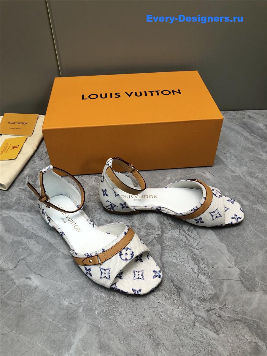 l0vis Vvtt0n white helios sandals