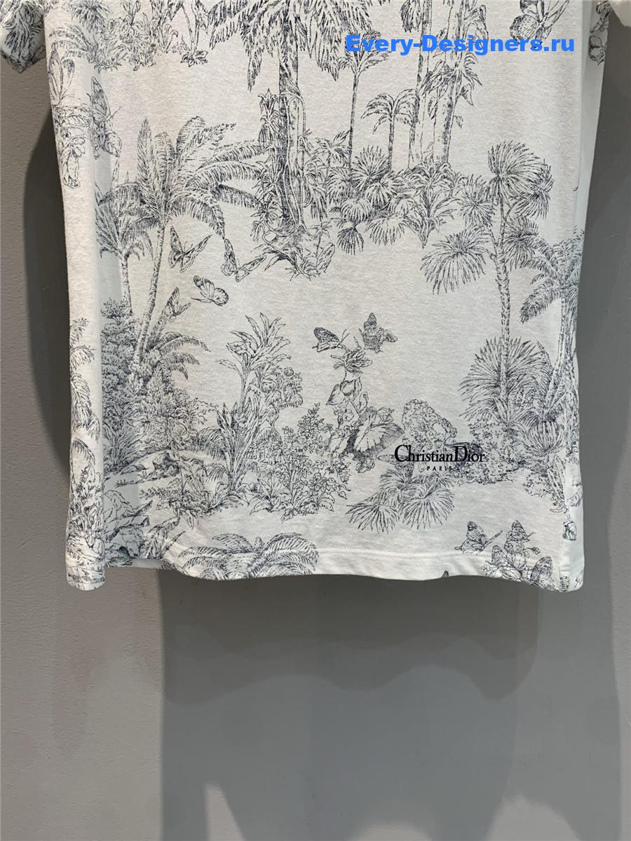 D10r forest print knit tee