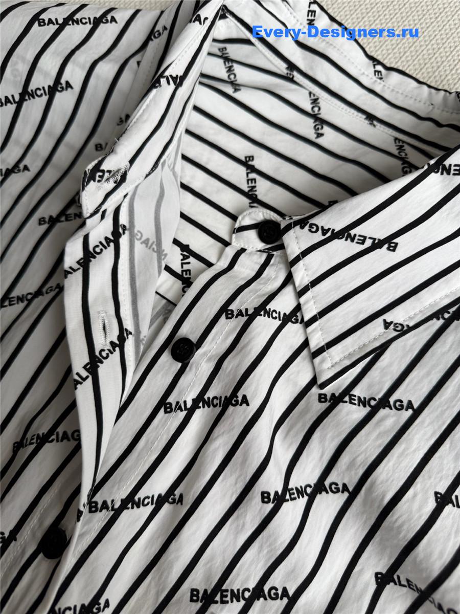 Ba1en*iaga black white shirt