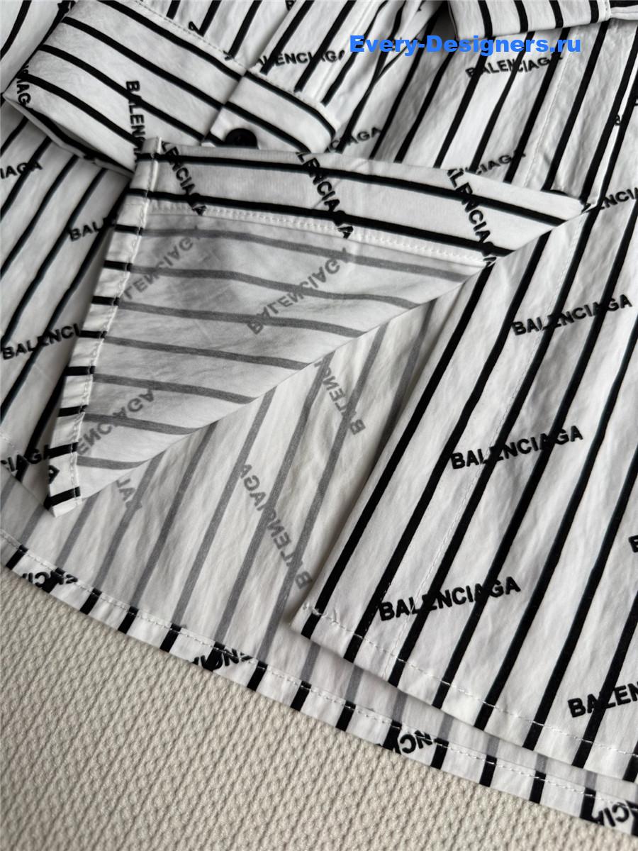 Ba1en*iaga black white shirt