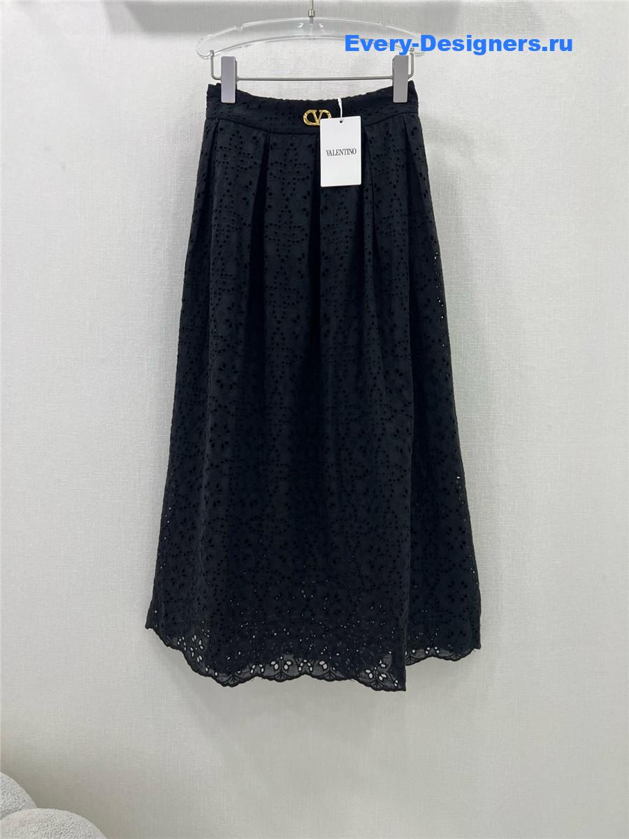 Va1e*ntin0 lace midi skirt in black