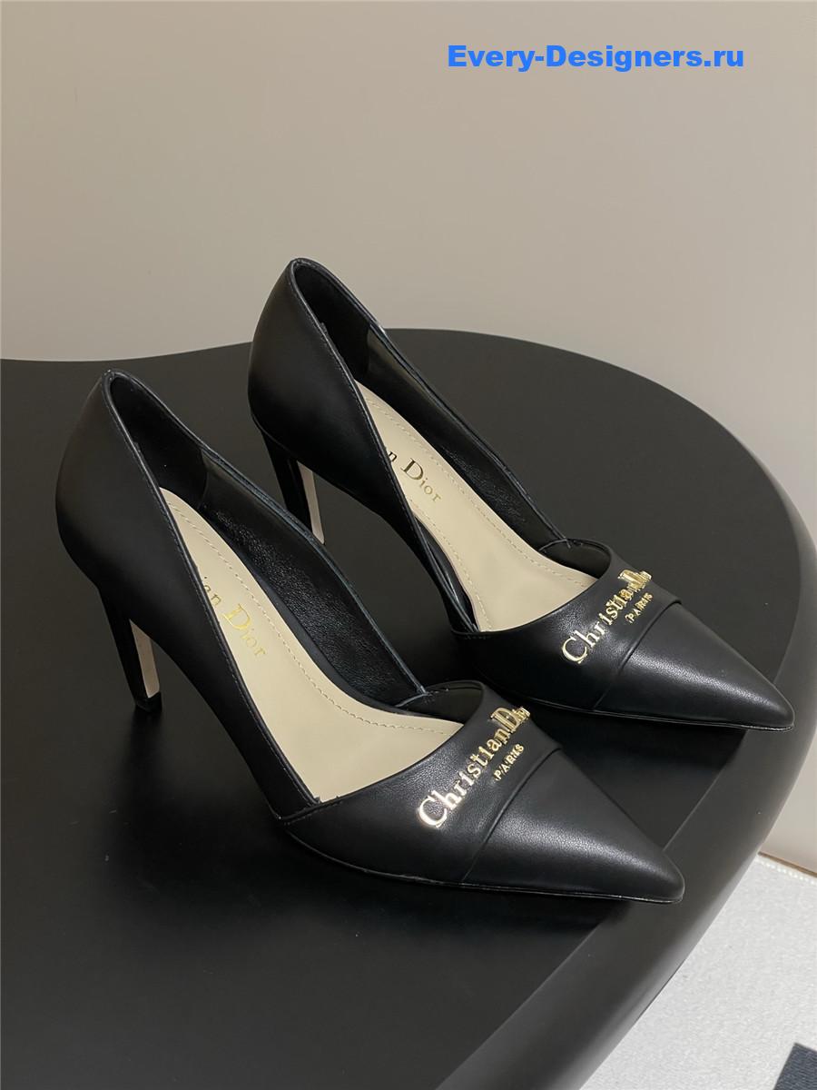 D10r black calfskin pumps