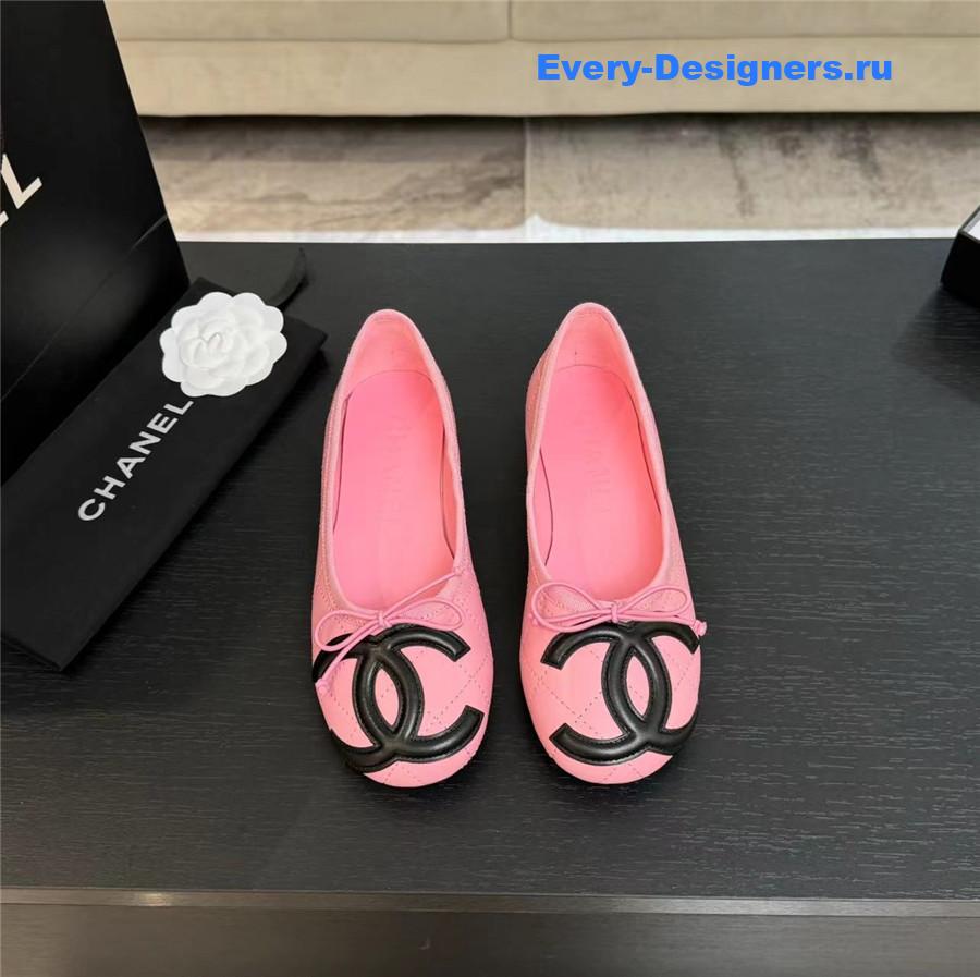 Ch**el cc logo ballet flats in pink