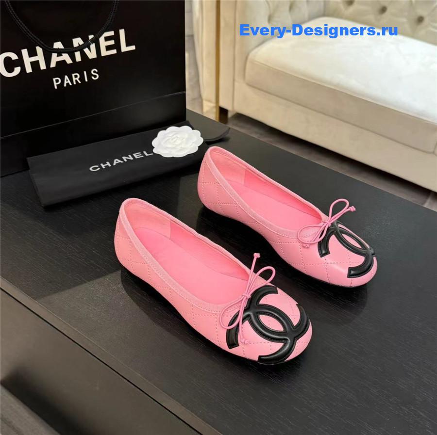 Ch**el cc logo ballet flats in pink