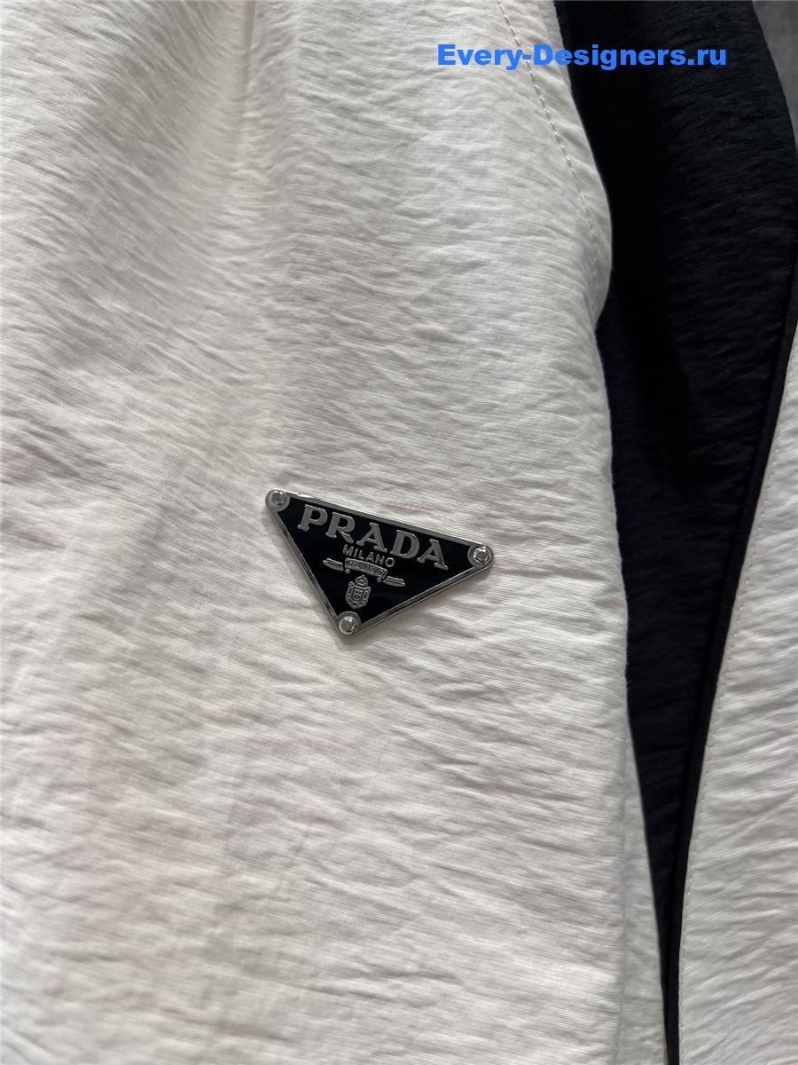 Pra*a beige workwear skirt