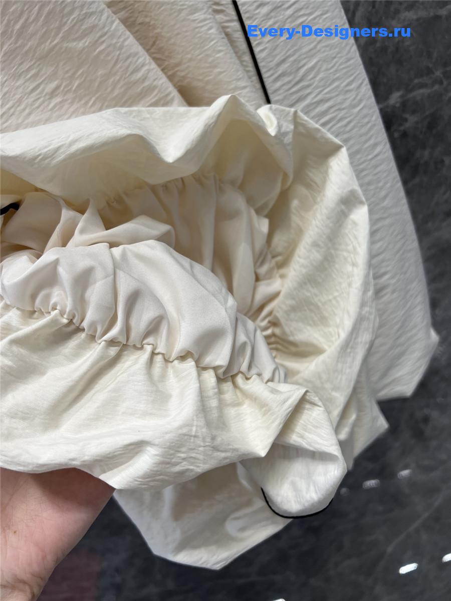 Pra*a beige workwear skirt