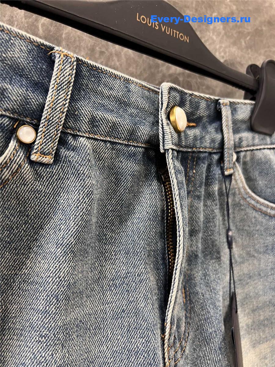 l0vis Vvtt0n embroidered denim shorts