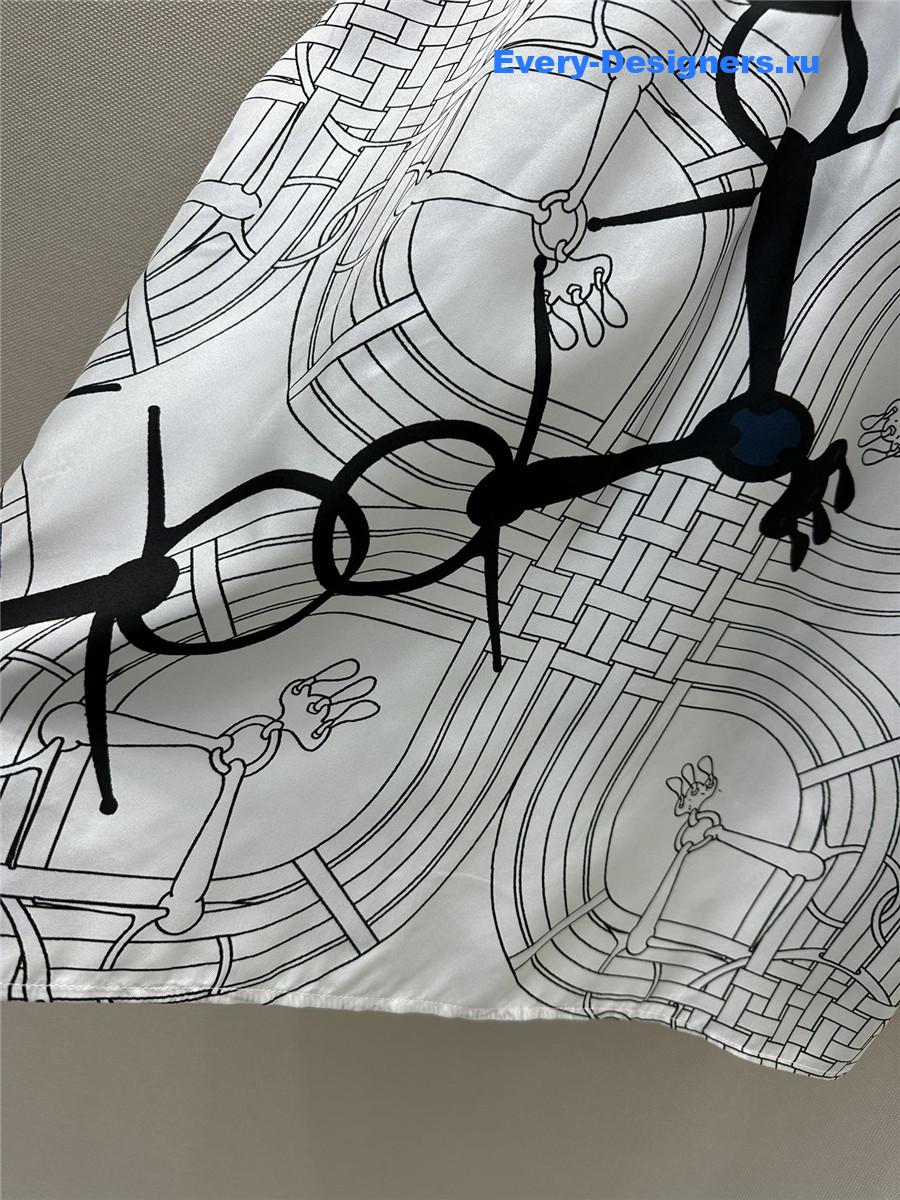 H**me5 chain rope silk shirt