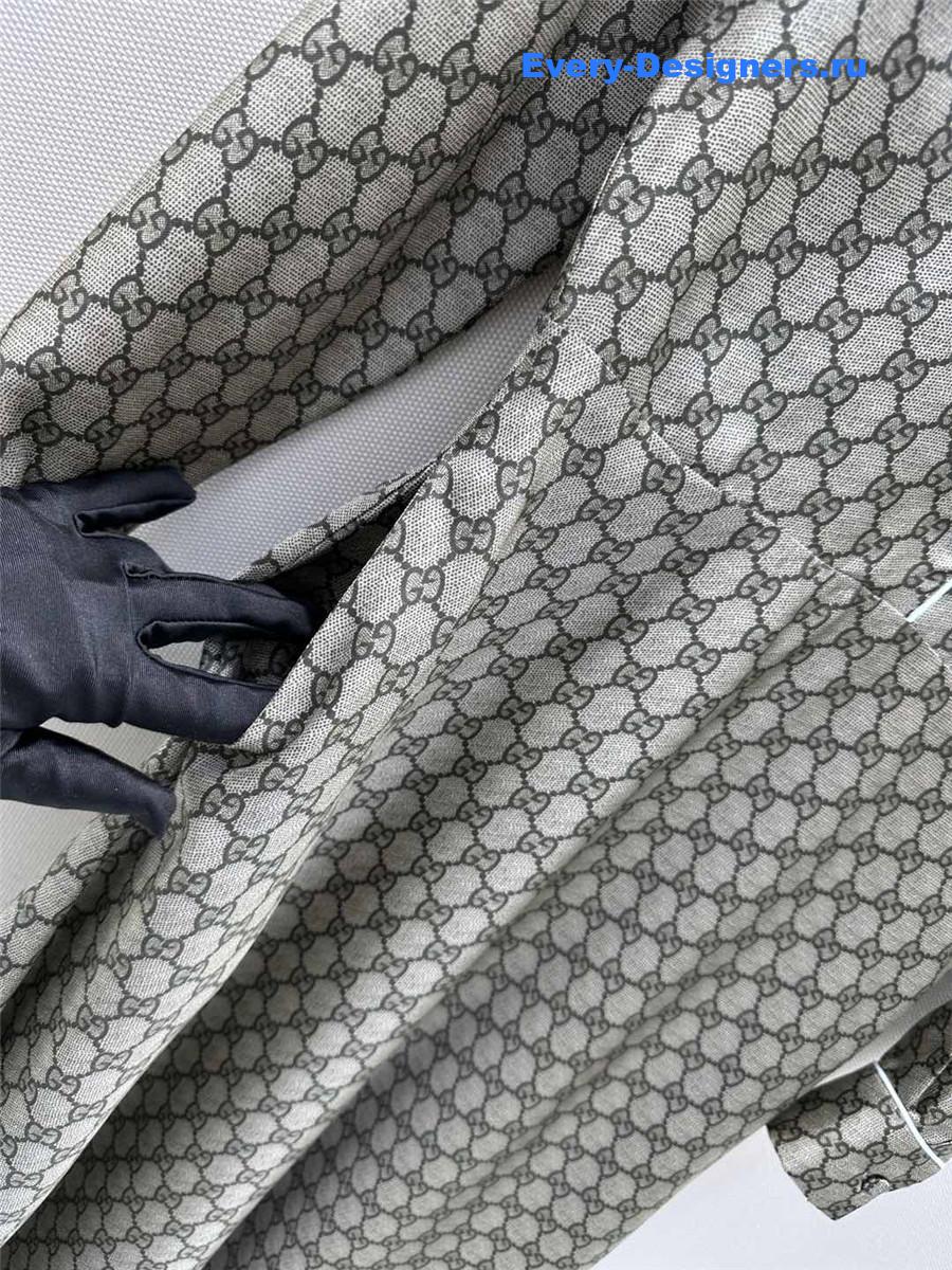 Gvc*1 gg silk midi dress