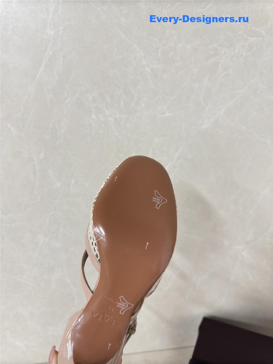 Alaïa Beige Fishnet Pumps