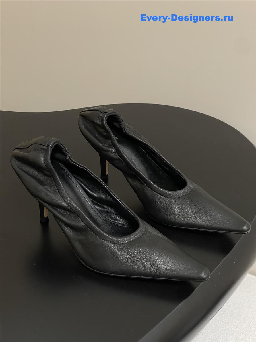 The R0w liisa black leather pumps