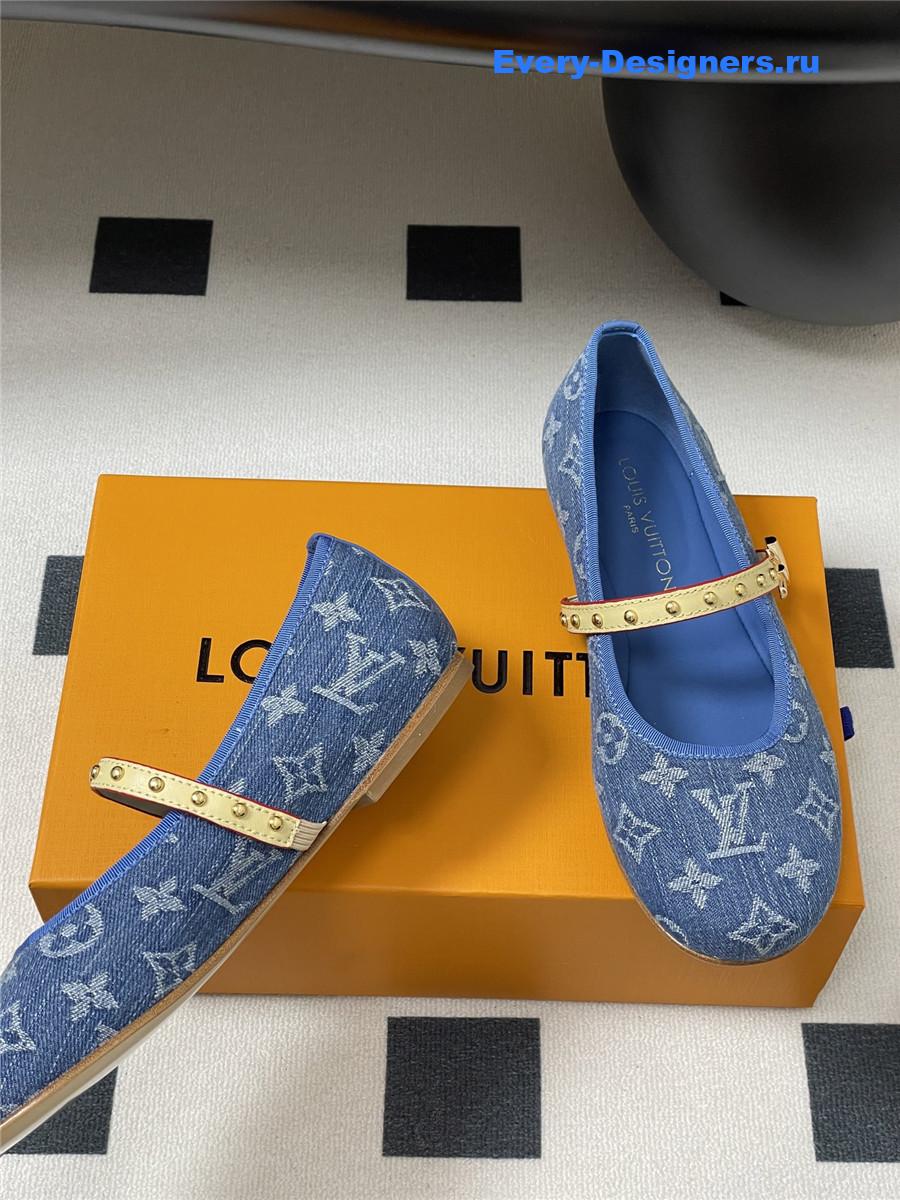 l0vis Vvtt0n monogram denim romy flats
