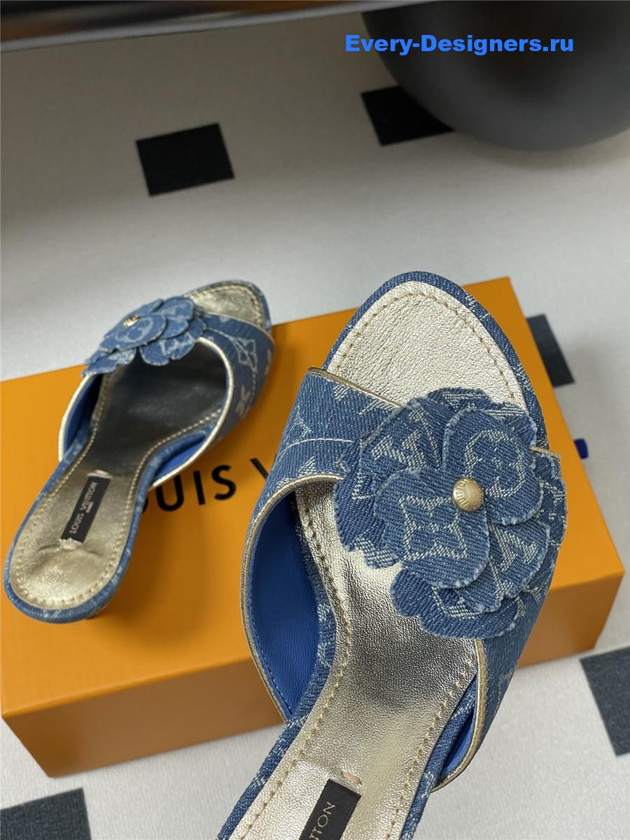 l0vis Vvtt0n blue denim mules