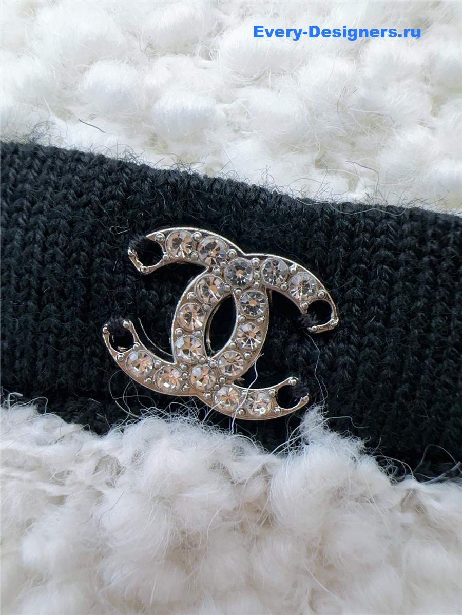 Ch**el white knit cardigan skirt set