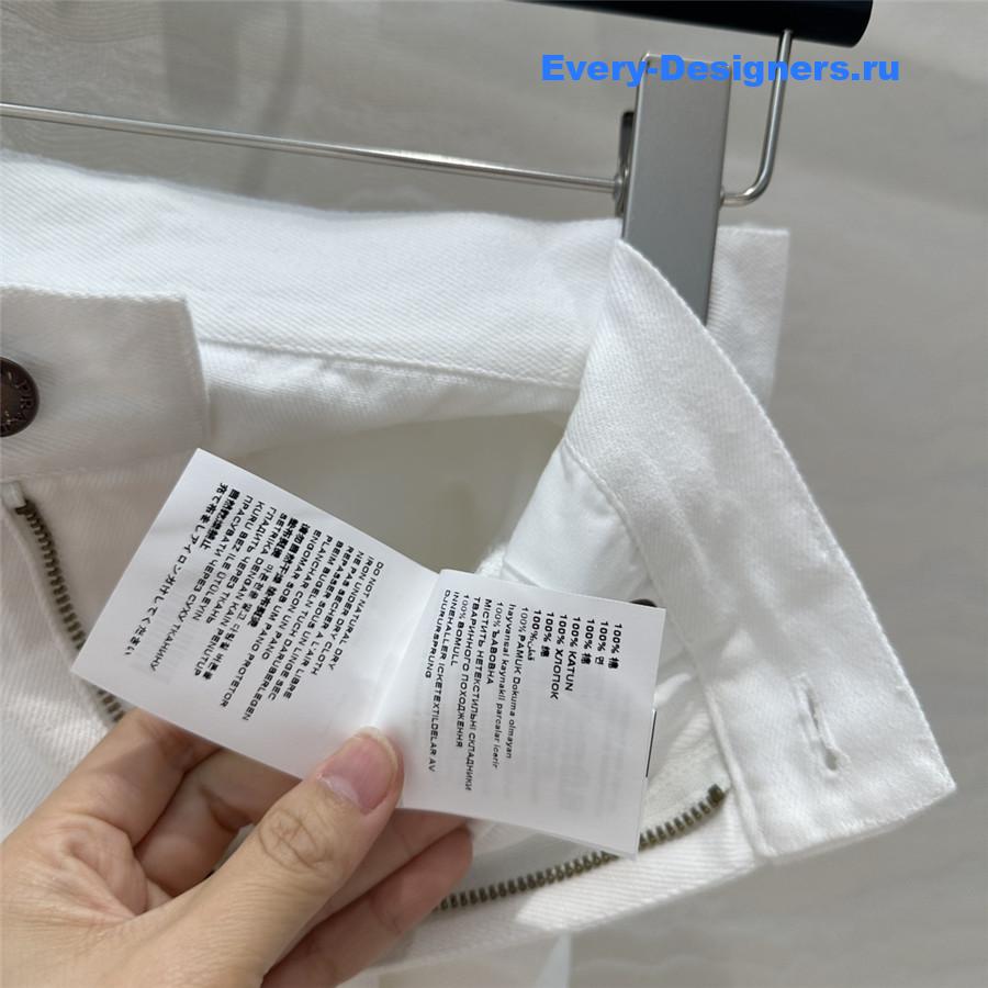 Pra*a white denim shorts