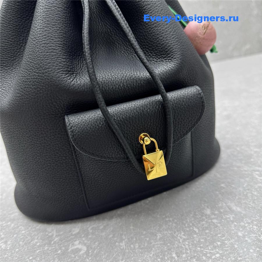 L0r0 P1ana black calfskin backpack