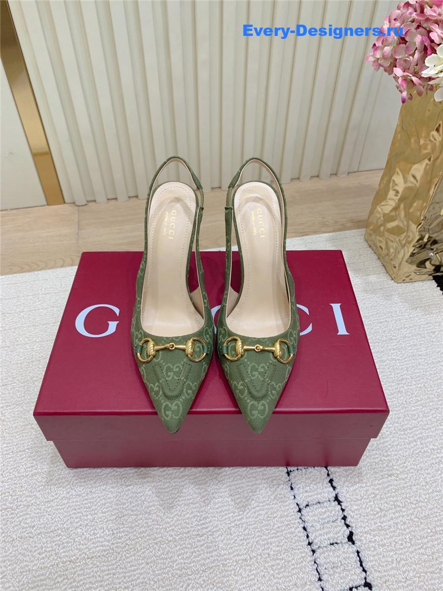 Gvc*1 green horsebit pump