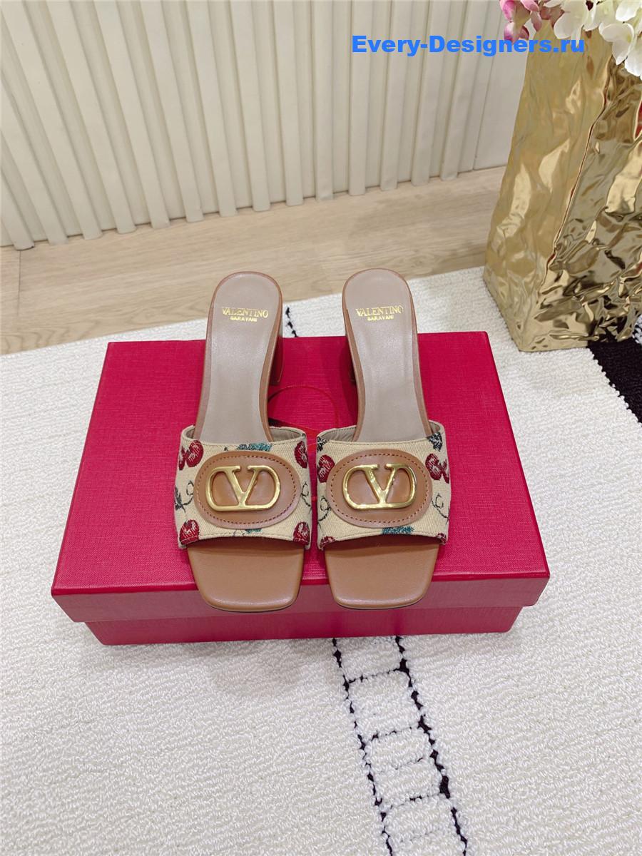 Va1e*ntin0 cherryfic 60mm slides