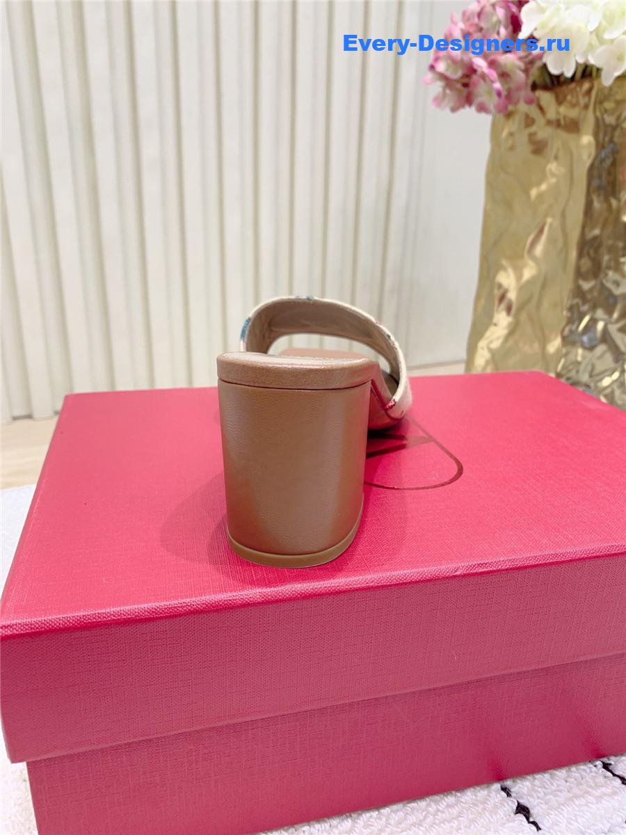 Va1e*ntin0 cherryfic 60mm slides