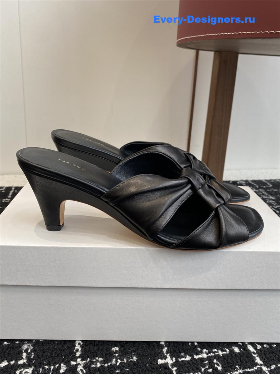 The R0w black knot leather sandals
