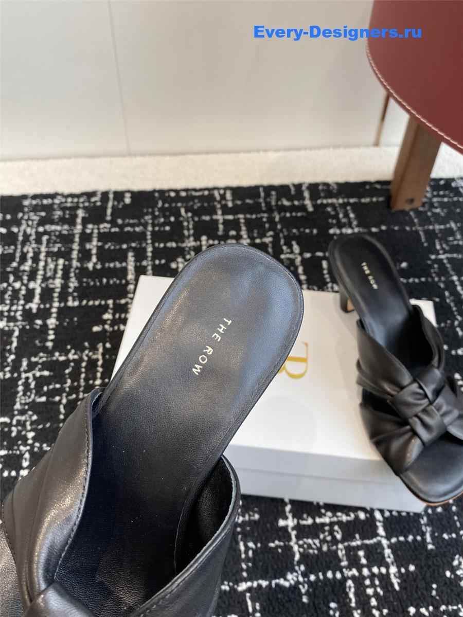 The R0w black knot leather sandals