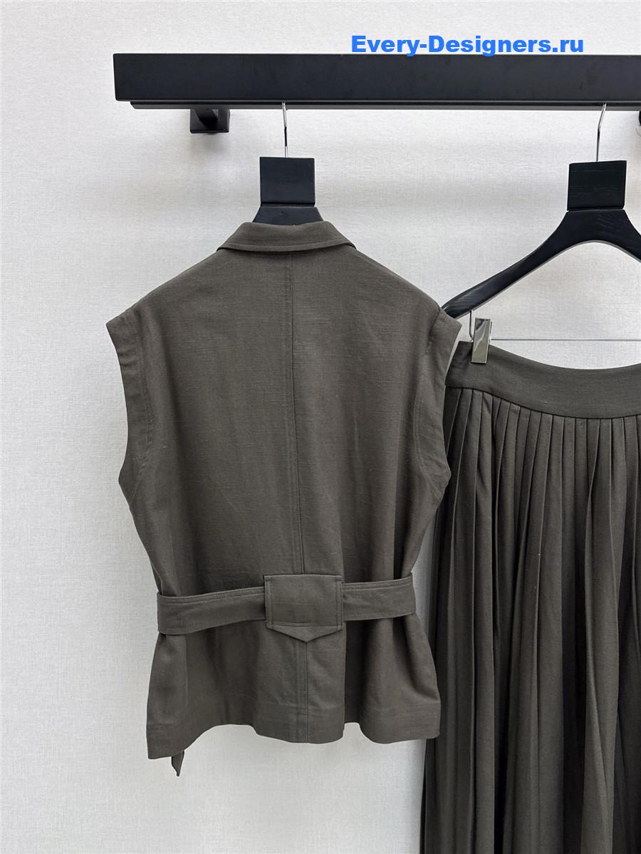 L0r0 P1ana vest pleated skirt suit