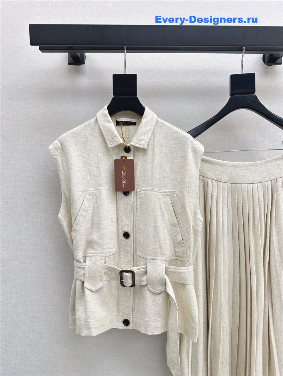 L0r0 P1ana beige vest skirt suit