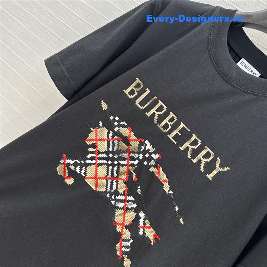Bv*b*rry cross stitch t-shirt in black