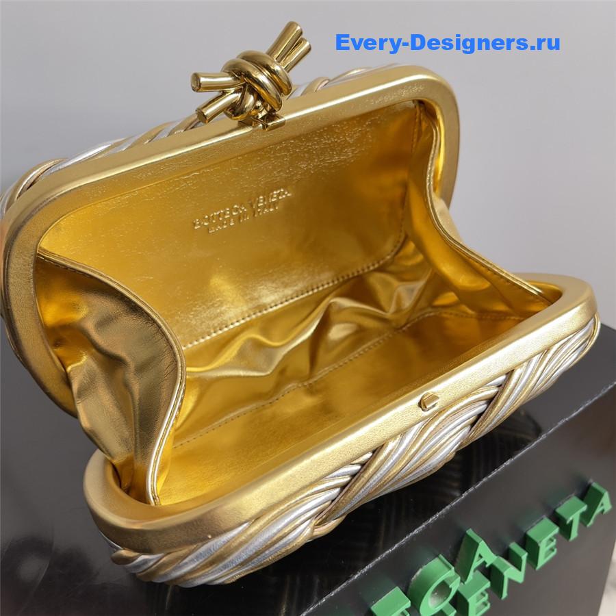 b0tt*ga Ven*ta minaudière gold silver knot clutch