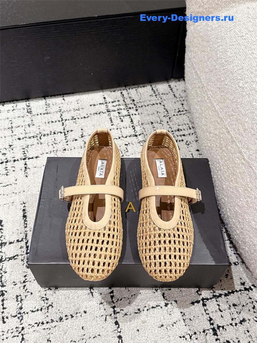 Alaïa Beige Mesh Ballet Flats