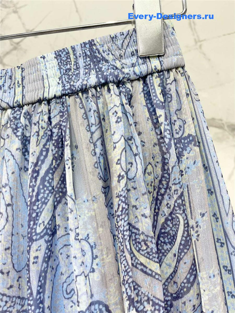 Sa1nt Lau*nt paisley silk skirt