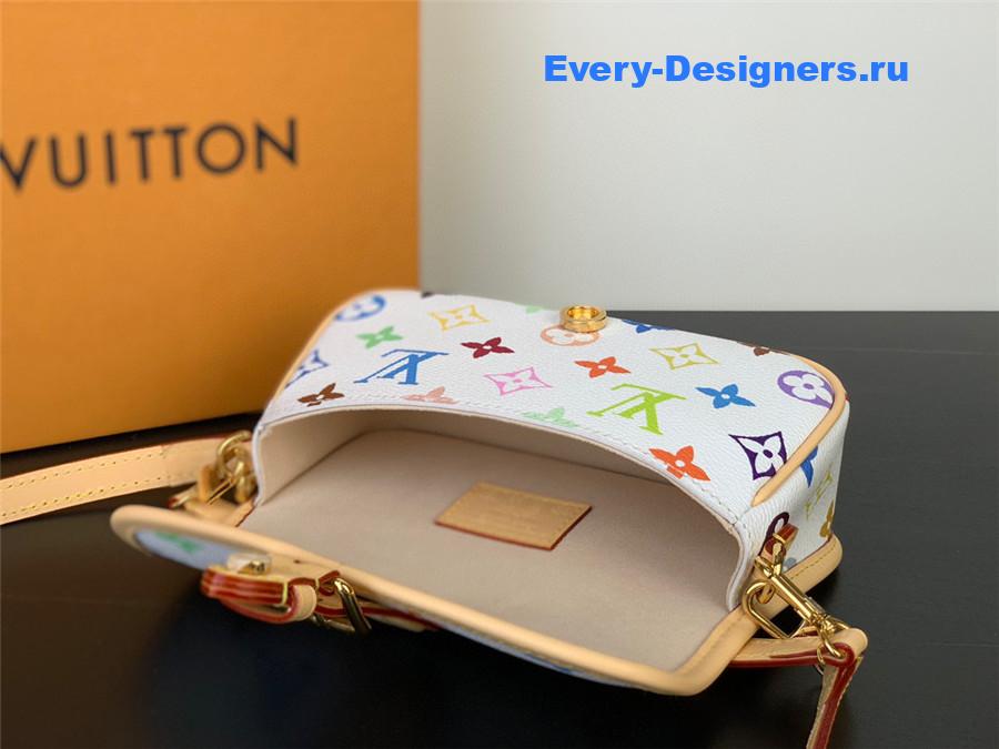 l0vis Vvtt0n x murakami diane nano bag