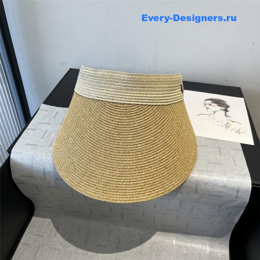 Pra*a light beige straw visor