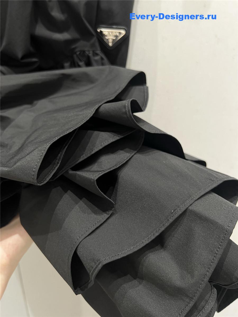 Pra*a black irregular ruffle skirt