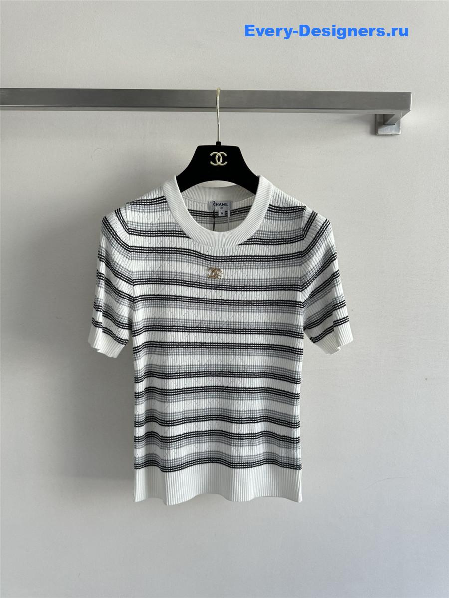 Ch**el crew neck striped knit short sleeves