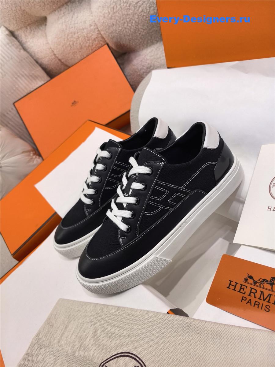 H**me5 deep sneaker black