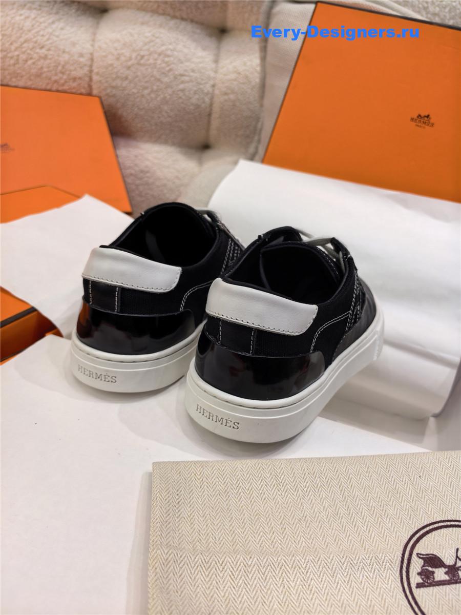 H**me5 deep sneaker black