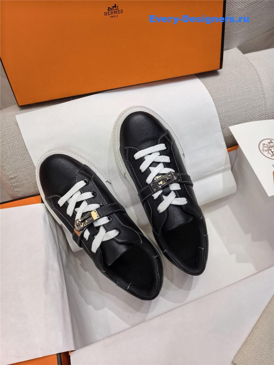 H**me5 day sneakers black