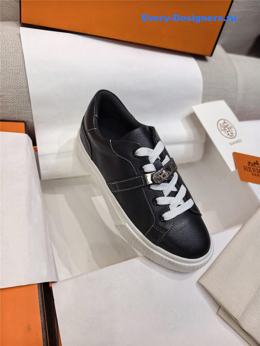 H**me5 day sneakers black