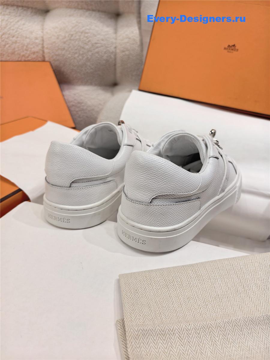 H**me5 day sneakers white